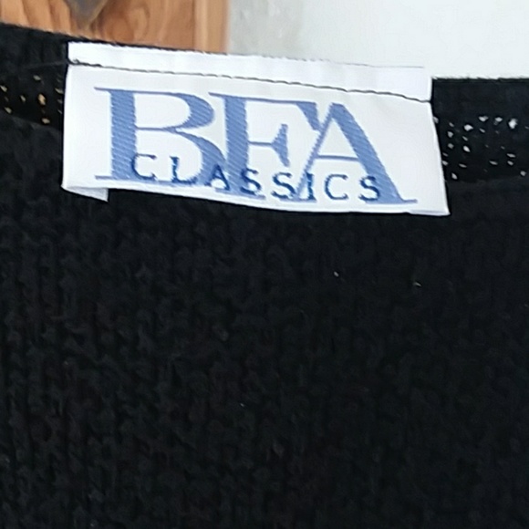 Sweater - Picture 2 of 2